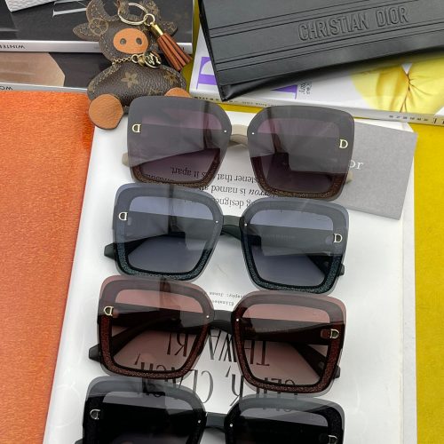DD glasses