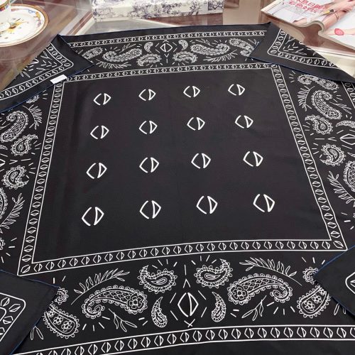DD scarf
