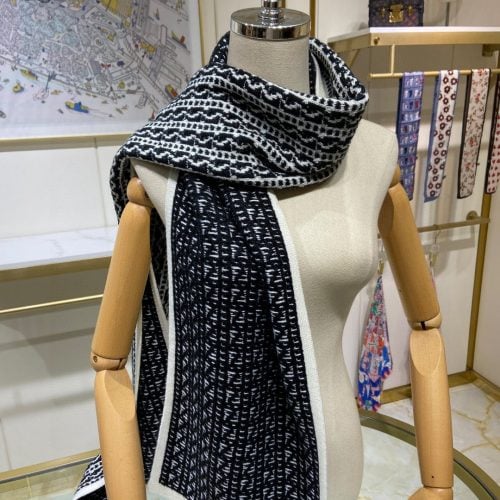 FF scarf