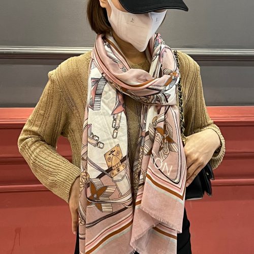 LL scarf