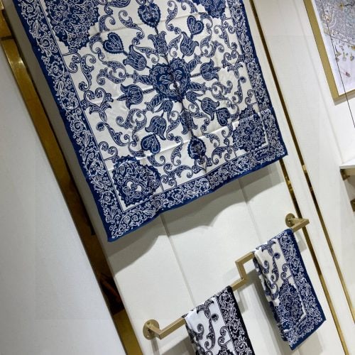 DD scarf
