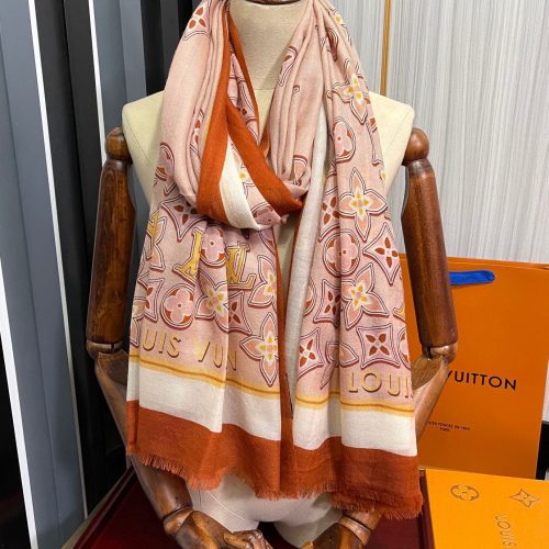 LL scarf