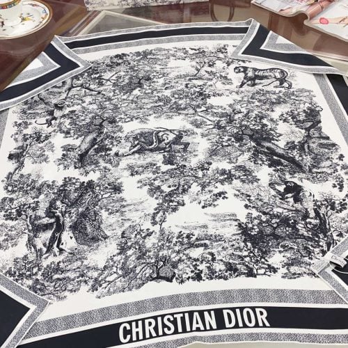 DD scarf