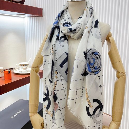 CH scarf