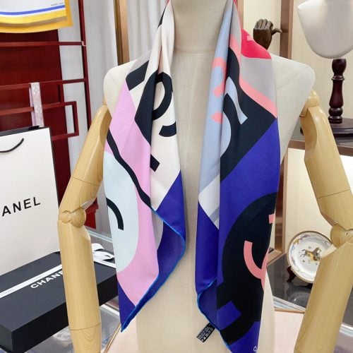 CH scarf