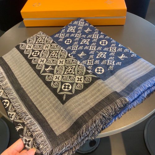 LL scarf