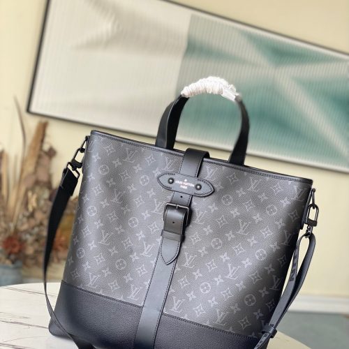 Saumur Tote Bag