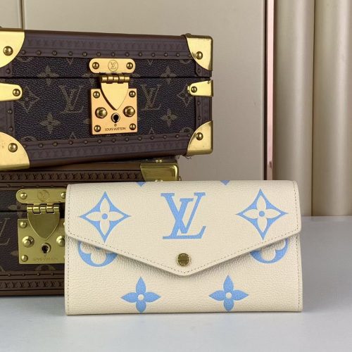 LL Sarah Wallet