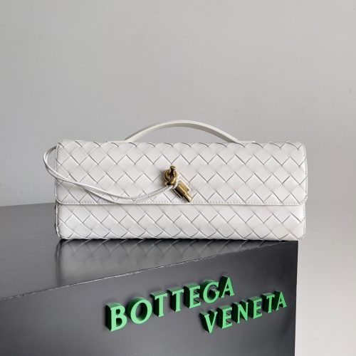 BV Andiamo Dinner Handbag