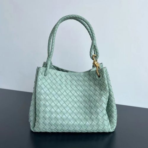 BV New Introciato Knitted Leather Shoulder Backpack