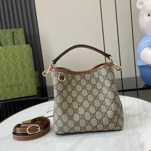 Bucket bag
