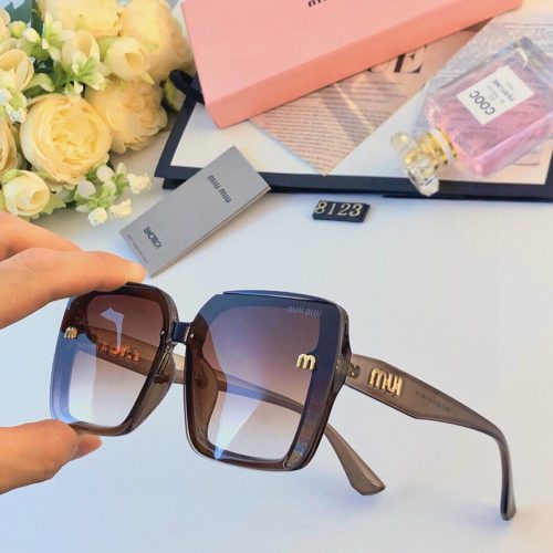 eyeglasses
