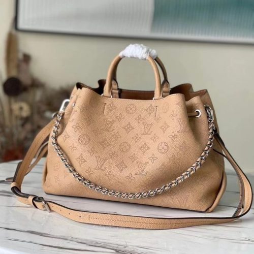 Bella tote handbag