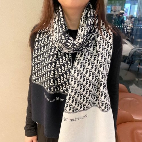 scarf