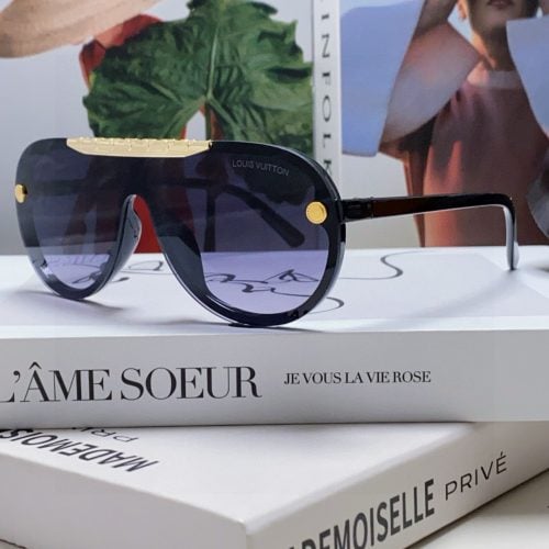 Eyeglasses