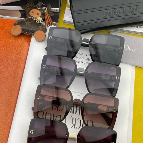 Eyeglasses