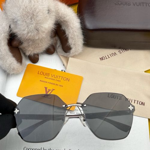 Eyeglasses