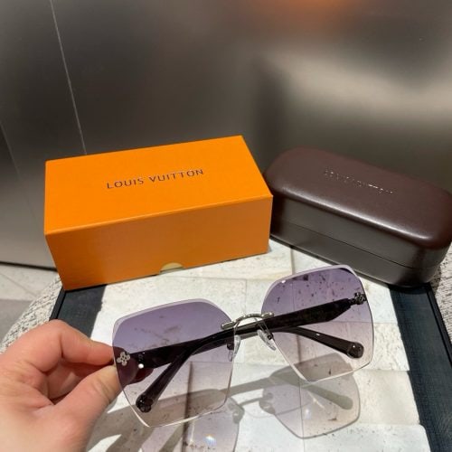 Eyeglasses
