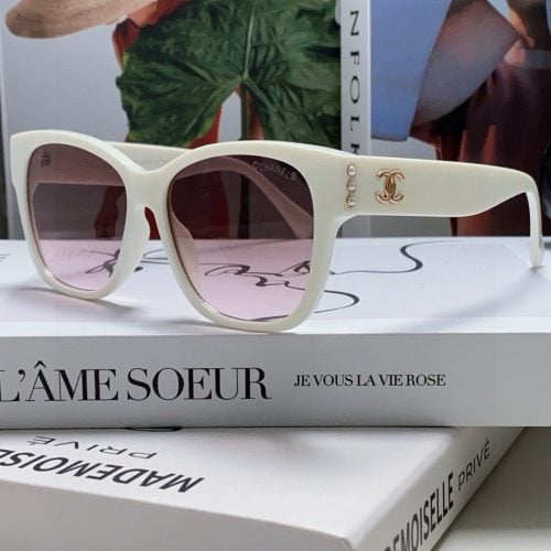 Eyeglasses