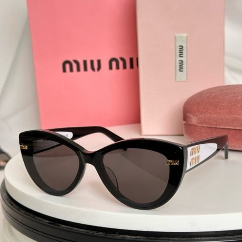 Fashion Square Sunglasses for Women – Daily Wear UV Protection Glasses