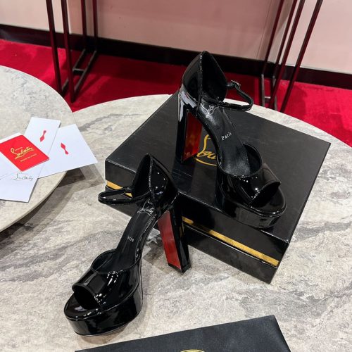 Sandal with open toes