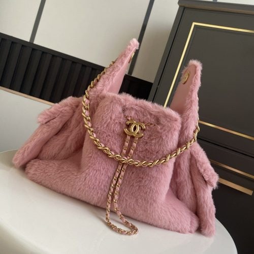 Large Faux Fur Trim Shopping Tote