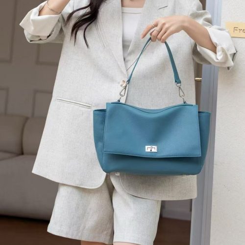 Large Capacity Leather Shoulder & Crossbody Bag